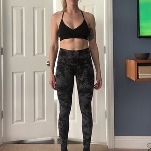 High rise wunder under Shibori tight